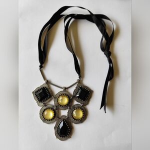 3/$25💙Art Deco Black and Yellow Geometric Necklace